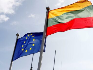 Литва попросит помощи ЕС в дипломатическом противостоянии с КНР