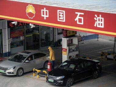 PetroChina заявила о пятикратном росте прибыли за 2021 год