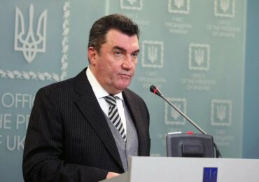Власти озаботились проблемой коронавируса после звонка китайского олигарха украинскому – секретарь СНБО