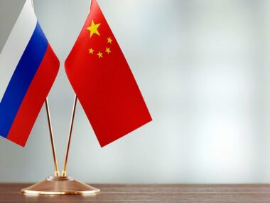 Три российских замминистра встретились с послом КНР в РФ