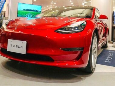 Китай утроил экспорт NEV в 2021 году: половина приходится на Tesla