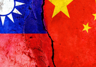 КНР продвигает политику одного Китая через муниципалитеты Словакии и Чехии - исследование