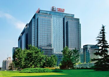 Китайская Sinopec планирует сосредоточиться на обеспечении топливом внутреннего рынка