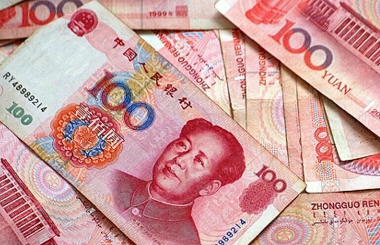 Китай вдвое расширил валютный коридор юаня к рублю