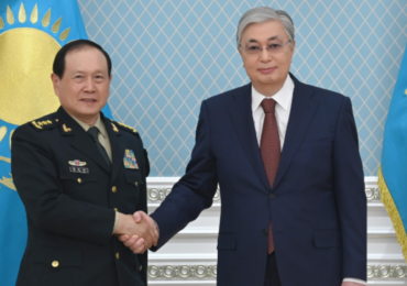 Президент Казахстана и министр обороны КНР провели переговоры