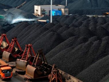 Китай резко увеличил добычу угля и газа на фоне войны в Украине
