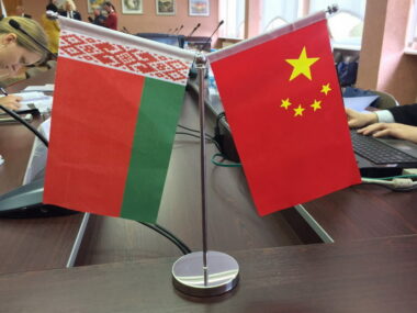 Беларусь планирует переориентировать на КНР и Россию $5 млрд европейского экспорта