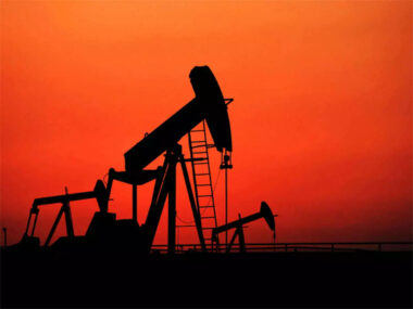 Нефть превысила отметку в 120 долларов на фоне ослабления локдауна в Китае