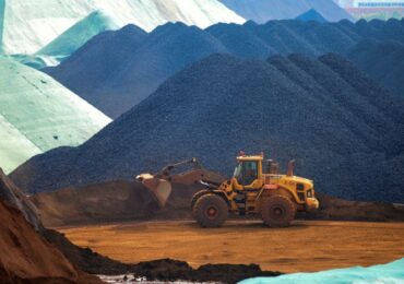 Financial Times: Китай собирается централизовать закупки железной руды