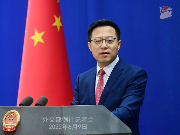 В МИД КНР ответили на решение США о продаже запчастей для военных кораблей Тайваня