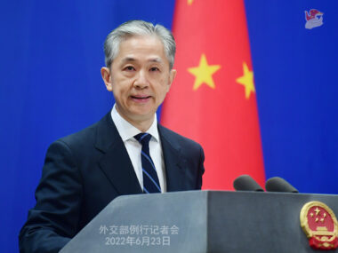 В МИД КНР обвиняют НАТО в попытках спровоцировать Китай на конфронтацию