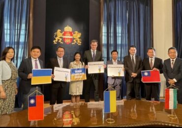 Тайвань пожертвовал Будапешту 150 тысяч долларов на помощь украинским беженцам