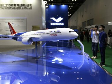 Китай и Россия завязли в разногласиях по совместному авиастроительному проекту - SCMP