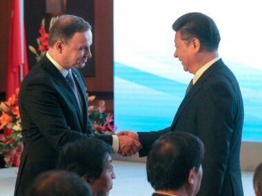 Си Цзиньпин и Анджей Дуда в телефонном разговоре обсудили ситуацию в Украине