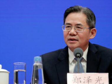 Посол Китая предостерег британских депутатов от посещения Тайваня