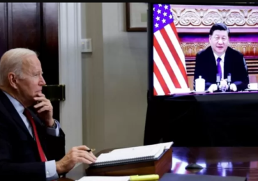 Си Цзиньпин перед поездкой Пелоси предупредил Байдена о необходимости не допустить кризиса - WSJ
