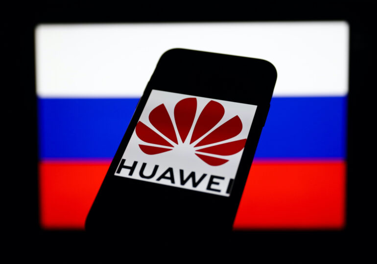 Китайская Huawei остановила продажи в официальном интернет-магазине в РФ