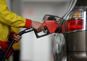Власти Китая снизят цены на бензин и дизтопливо на внутреннем рынке