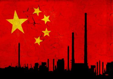 Производственная активность в Китае продолжит сокращение в августе - опрос Reuters