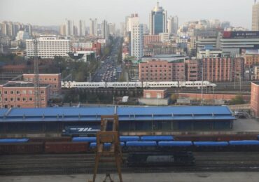 Китай и Северная Корея возобновили движение грузовых поездов через границу