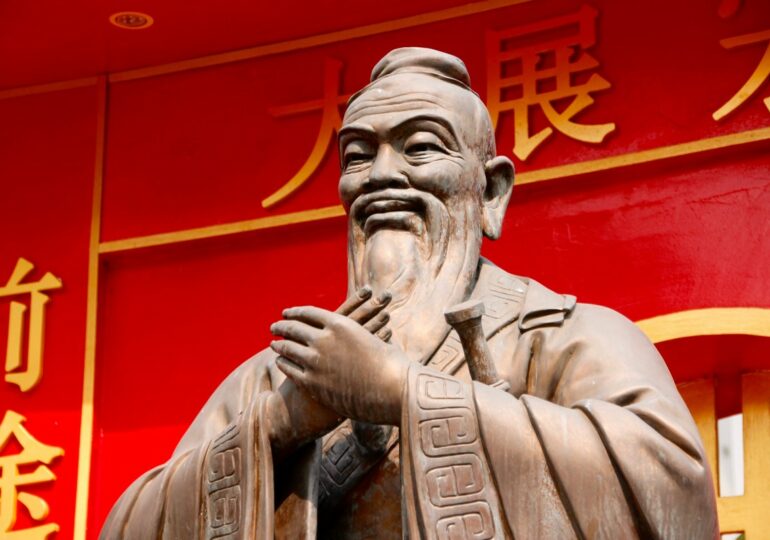 СМИ: британские депутаты предлагают закрыть институты Конфуция на фоне противоречий с КНР