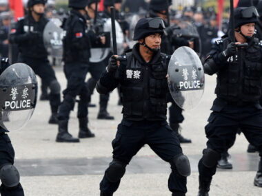 В Нидерландах нелегально действуют участки полиции КНР - СМИ
