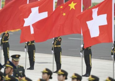 Китай грозит Швейцарии ухудшением отношений в случае санкций из-за уйгуров