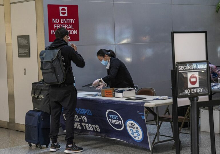 США могут ввести ограничения на въезд китайских туристов из-за коронавируса - WSJ