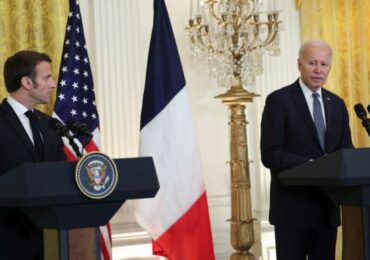 США и Франция продолжат координировать действия по вызовам со стороны КНР