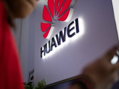 Huawei инвестирует $400 млн в облачный сервис в Саудовской Аравии