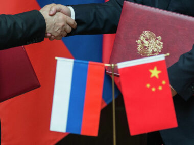 РФ и Китай ведут переговоры по поставкам дронов-камикадзе - Der Spiegel