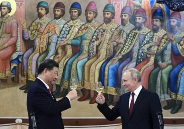 Компании КНР отправляли в Россию компоненты для производства бронежилетов - Politico