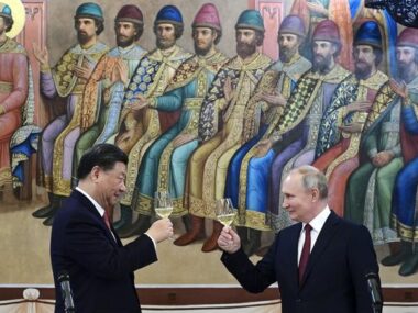 Компании КНР отправляли в Россию компоненты для производства бронежилетов - Politico