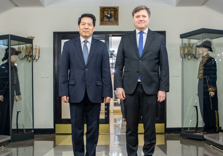 Спецпредставитель КНР встретился с замминистра иностранных дел Польши