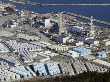 МИД Китая вызвал посла Японии из-за планов по сбросу воды с АЭС "Фукусима-1"