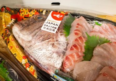 Запрет Китая на импорт морепродуктов Японии продиктован политическими мотивами - Reuters