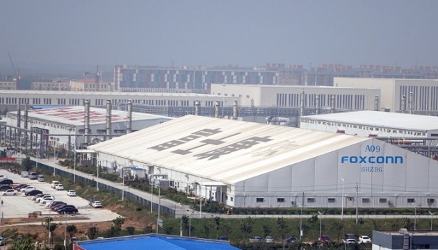 Foxconn инвестирует $600 млн в строительство заводов в Индии