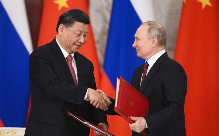Китай помогает вооружать РФ вертолетами и беспилотниками -  The Telegraph