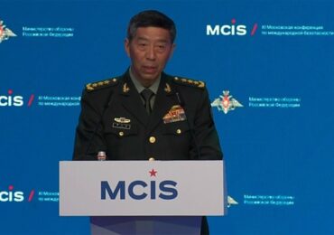 Китай готов укреплять военное сотрудничество с Ираном и Беларусью - Ли Шанфу