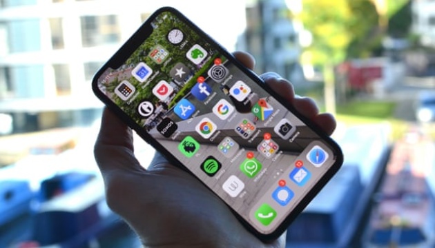 В МИД КНР отрицают информацию о запрете iPhone для чиновников