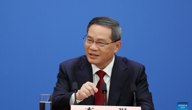 Китай будет усиливать открытость и доступ иностранных компаний на свой рынок - Ли Цян