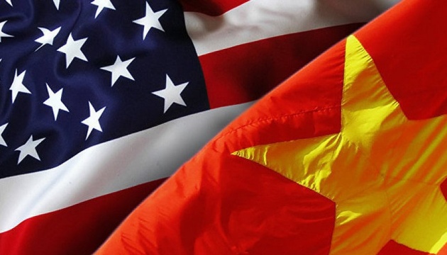 США ведут переговоры с Вьетнамом о поставках оружия - Reuters