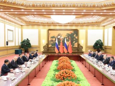 Си Цзиньпин и Путин провели переговоры в Пекине