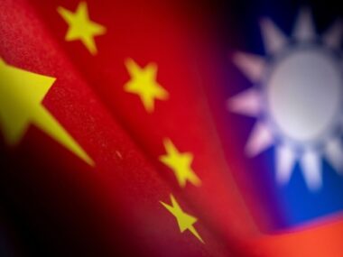 Китай слишком перегружен своими проблемами, чтобы рассматривать вторжение - Президент Тайваня
