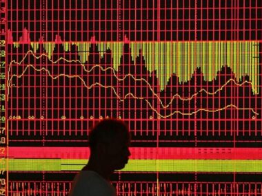 Иностранные инвесторы продают акции КНР 4 месяца подряд – Bloomberg