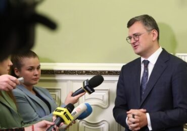 Украина стремится организовать разговор Зеленского и Си Цзиньпина - Кулеба