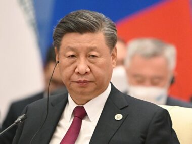 Китай и РФ должны противостоять "иностранному вмешательству" - Си Цзиньпин