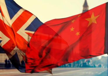 КНР примет ответные меры на санкции Великобритании против китайских компаний