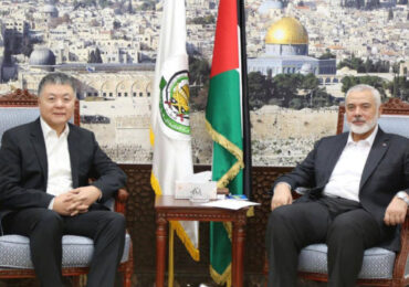 Посланник КНР встретился с политическим лидером ХАМАС