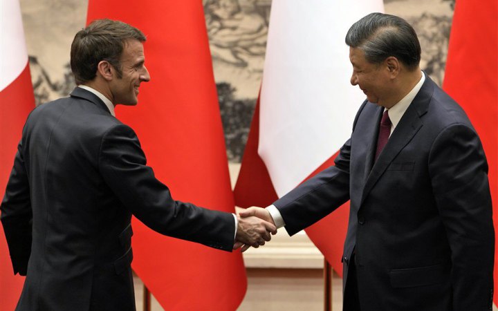 Си Цзиньпин в мае посетит Францию - Politico